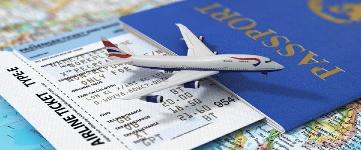 آیا نوسان لحظه‌ ای نرخ ارز تأثیری بر قیمت هواپیما دارد؟