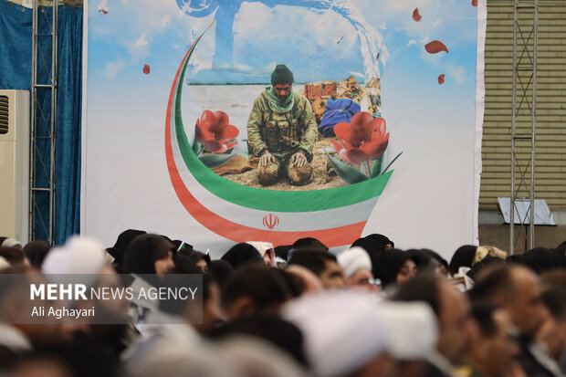 بصیرت رمز عبور از فتنه ها؛ بازخوانی حماسه ۹ دی در آذربایجان غربی بصیرت رمز عبور از فتنه ها؛ بازخوانی حماسه ۹ دی در آذربایجان غربی