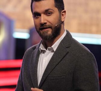 آشنایی با زندگی علی مرادی؛ چهره‌ای آشنا در دنیای تلویزیون و هنرپیشگی