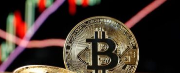 بیت‌کوین در مسیر بدترین عملکرد ماهانه از ۲۰۲۲؛ ریزش ۱۹ درصدی در یکماه