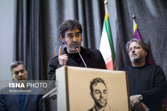 روزنامه کیهان: کاش شهاب حسینی فقط اخبار موساد را دنبال نکند! روزنامه کیهان: کاش شهاب حسینی فقط اخبار موساد را دنبال نکند!