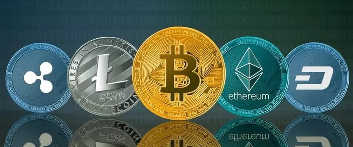 قیمت ارز‌های دیجیتال امروز چهارشنبه ۲۲ بهمن ۱۴۰۴ / قیمت بیت کوین افزایش یافت