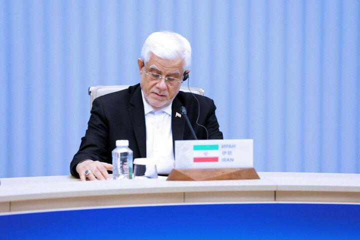 پیام تبریک مقامات ۸ کشور به عارف