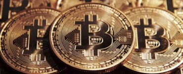 پیش‌بینی قیمت بیت کوین و اتریوم توسط بانک «استاندارد چارترد»