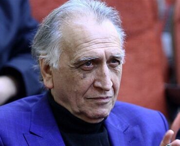 احمد نجفی: چرا برخی که زمانی در مرکز توجه بودند، حالا سکوت کرده‌اند؟