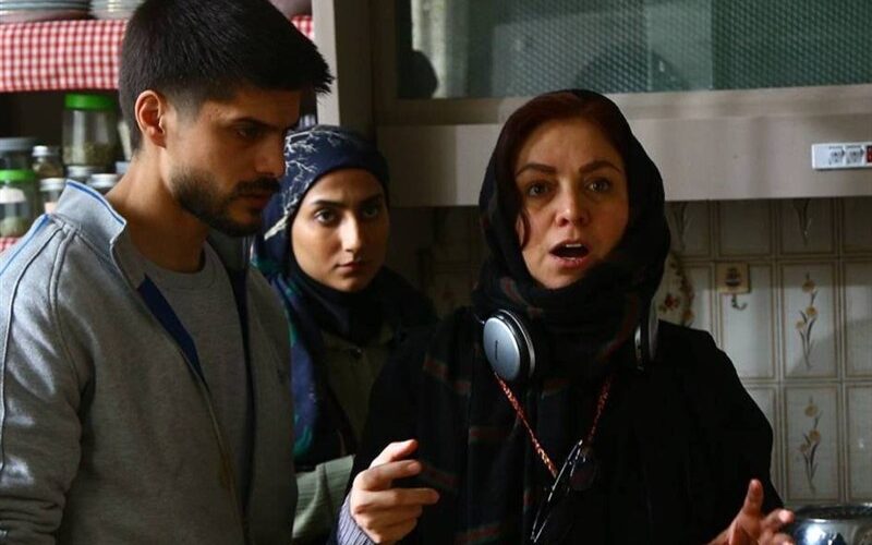 «تهران - تورنتو» لیلی عاج به آنتن تلویزیون نزدیک شد