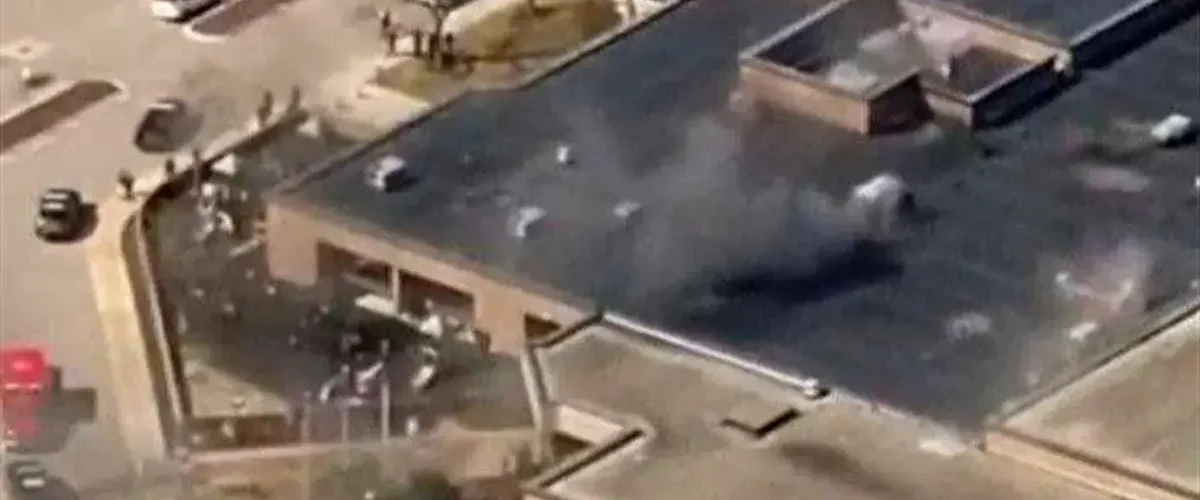 تیراندازی در یک کنیسه یهودیان در آمریکا + جزئیات