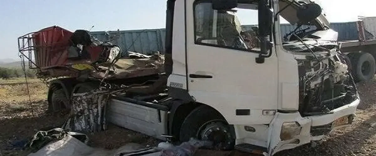 جزئیات تصادف مرگبار در سمنان/ برخورد پژو با تیربرق جان سه زن را گرفت