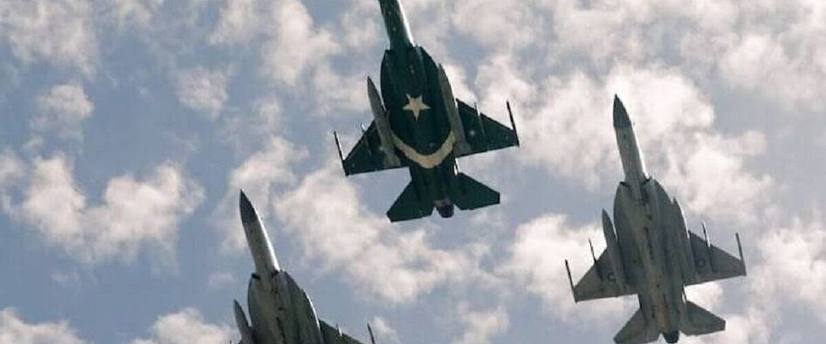 حملات هوایی جدید پاکستان در افغانستان/ کابل هم هدف قرار گرفت