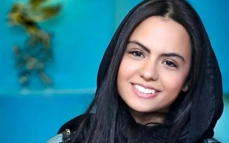 دلنوشته احساسی سارا حاتمی برای ایران: قلبم را به خاک میهنم خواهم سپرد