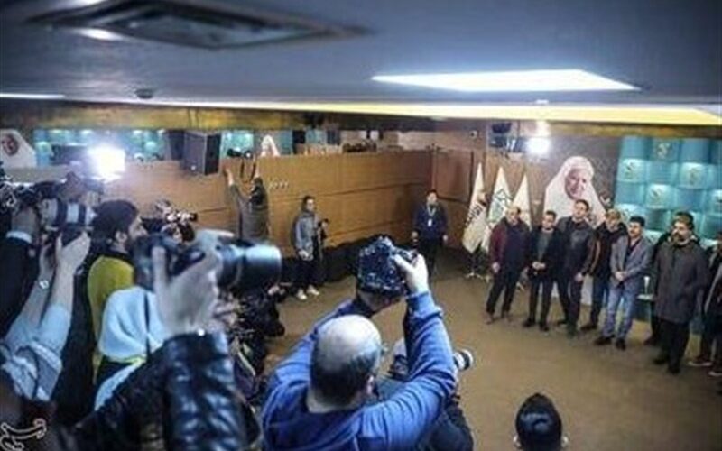 دنیرو و آرنولد هم به میدان آمدند/ وسط بازی تا کجا؟