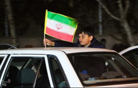 شبی که پرچم‌ها بالای بالا بود!