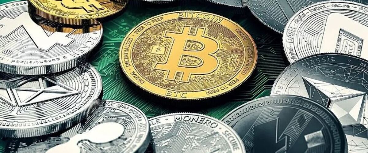 قیمت بیت کوین و ارز‌های دیجیتال امروز یکشنبه ۹ فروردین ۱۴۰۵ + جدول