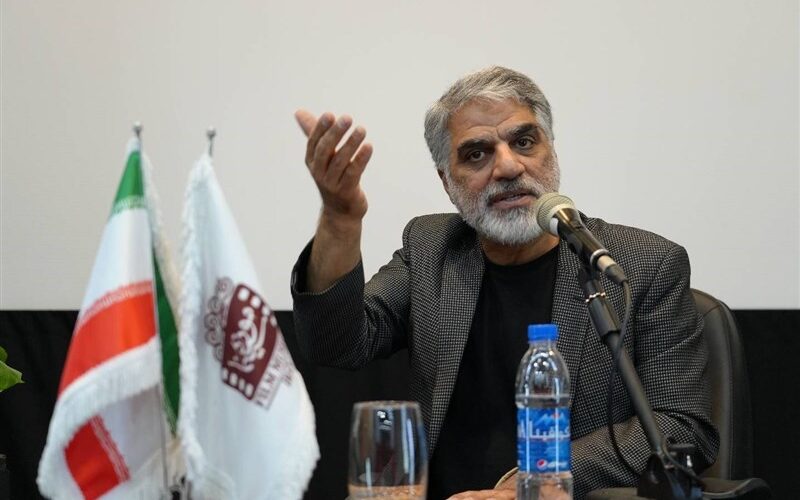 آبادان؛ جمعه شب، عطر بهشت در گلزار شهدا می‌پیچد