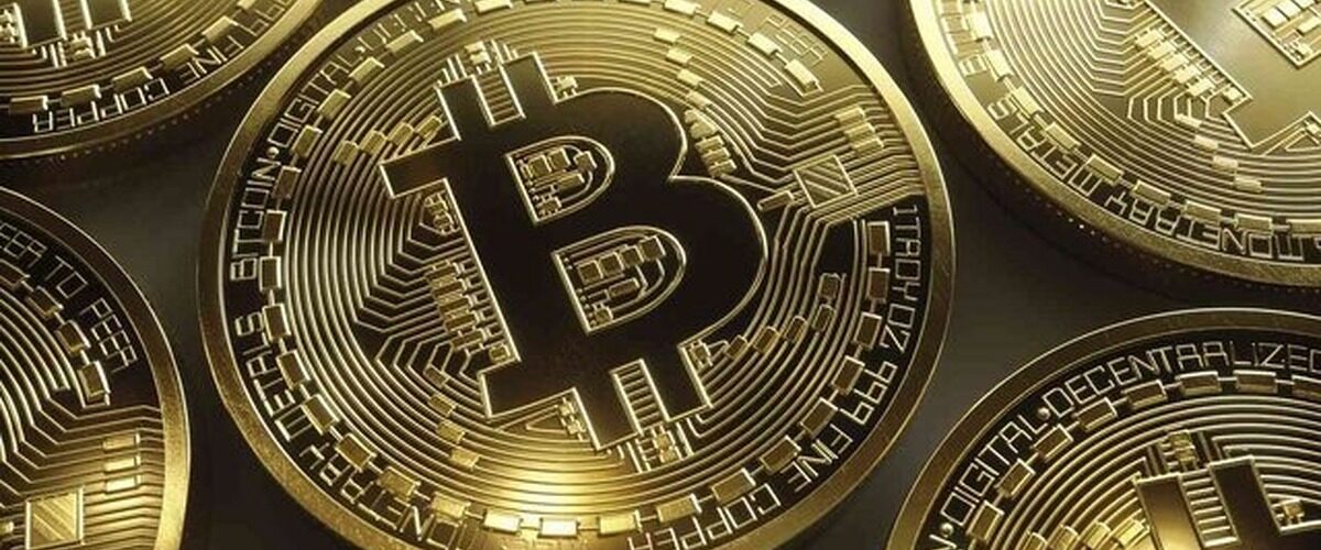 آخرین وضعیت بازار رمزارزها در جهان امروز چهارشنبه ۱۹ فروردین ۱۴۰۵ / بیت‌کوین صعود کرد