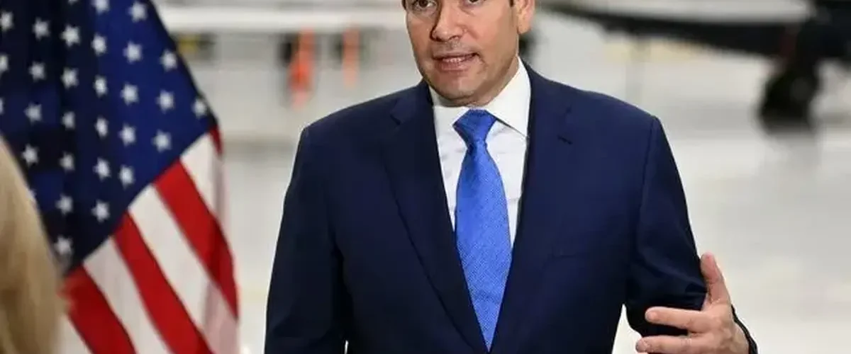 اظهارات عجیب مارکو روبیو پیرامون تنگه هرمز/ شرط توافق ایران و آمریکا وابسته به شاهراه اقتصادی؟