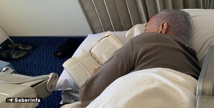 اولین تصویر از نتانیاهو روی تخت بیمارستان