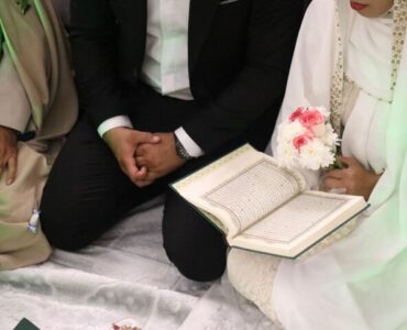 برگزاری مراسم عقد انقلابی در شیراز