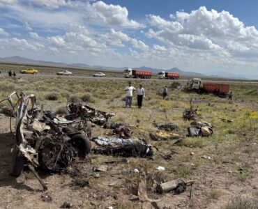 جزئیات تصادف یک تریلی با خودرو حامل اتباع خارجی/ ۹ کشته در پی تصادف تریلی و پژو ۴۰۵ در جاده کرمان