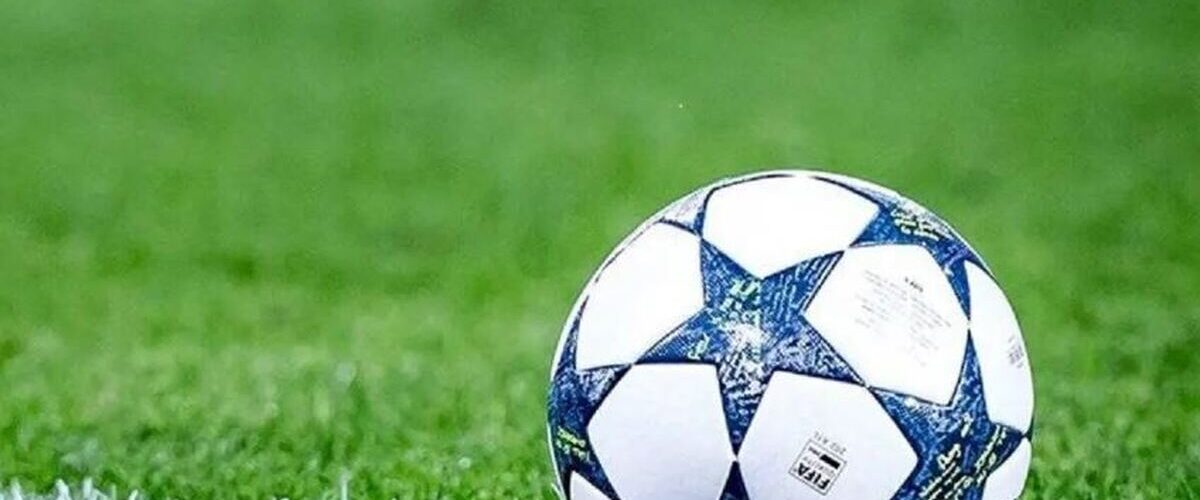 حال خراب بازیکن لیگ برتری پس از خوشگذرانی عجیب! + عکس ۱۸+