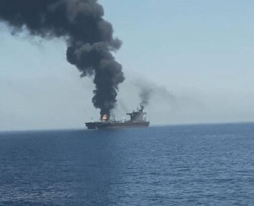 حمله موشکی به یک نفتکش متعلق به شرکت انرژی قطر در آبهای قطر حمله موشکی به یک نفتکش متعلق به شرکت انرژی قطر در آبهای قطر