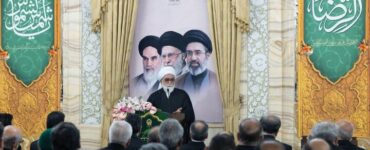 رمز عبور از گردنههای سخت، اتحاد و تبعیت از رهبری است رمز عبور از گردنههای سخت، اتحاد و تبعیت از رهبری است