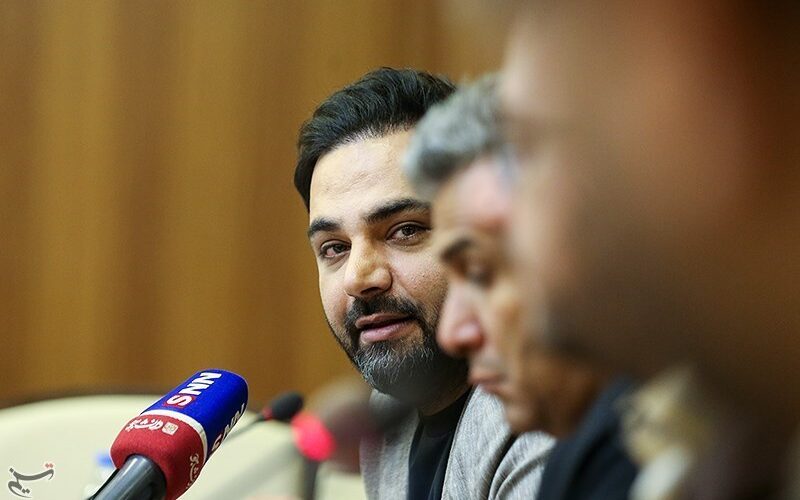 روایت احسان علیخانی از پیامدهای حمله به زیرساخت‌ها