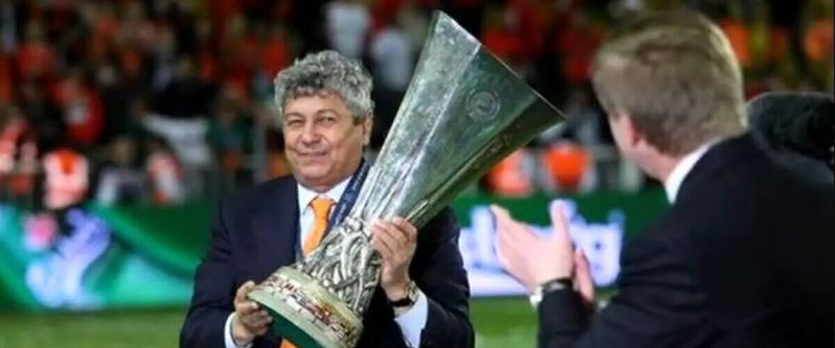 شوک به جهان فوتبال/ سرمربی افسانه‌ای به کما رفت