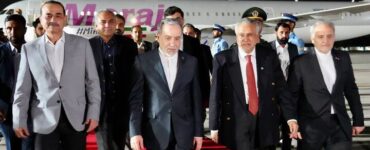 عراقچی از مسقط به اسلام آباد باز میگردد عراقچی از مسقط به اسلام آباد باز میگردد