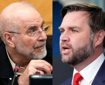 عکسی از دست دادن ونس و قالیباف منتشر شد