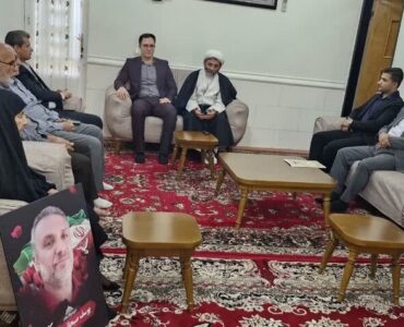 فرماندار تنگستان: خانواده‌های شهدا مایه افتخار هستند