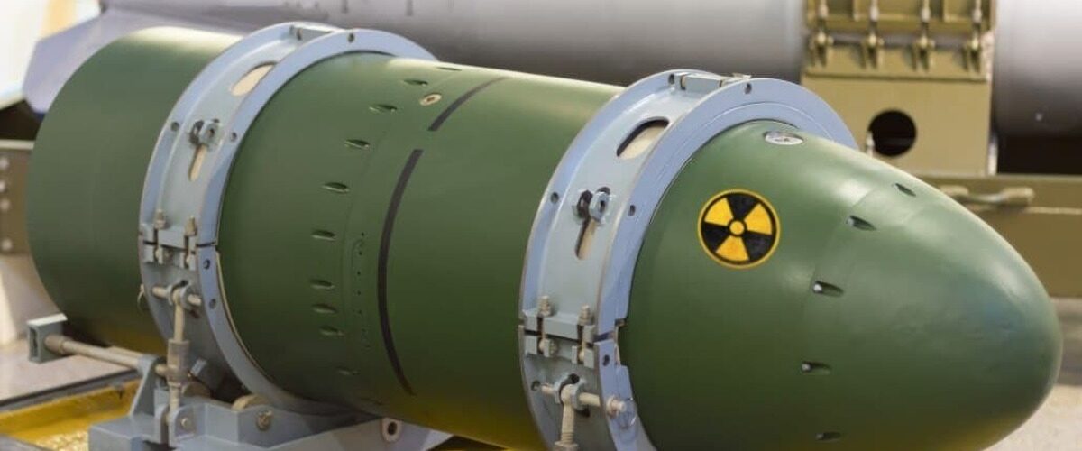 لحظه مخوف انفجار بمب اتم در دریا / این تصویر وحشتناک است! + عکس