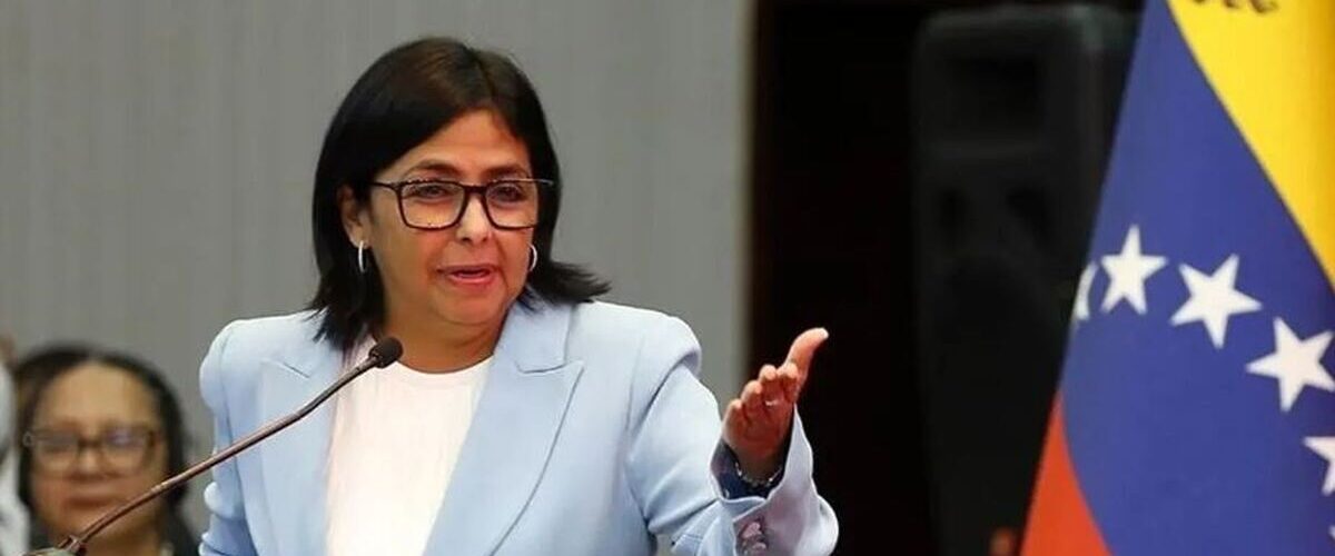 لغو تحریم‌های آمریکا علیه رئیس موقت ونزوئلا