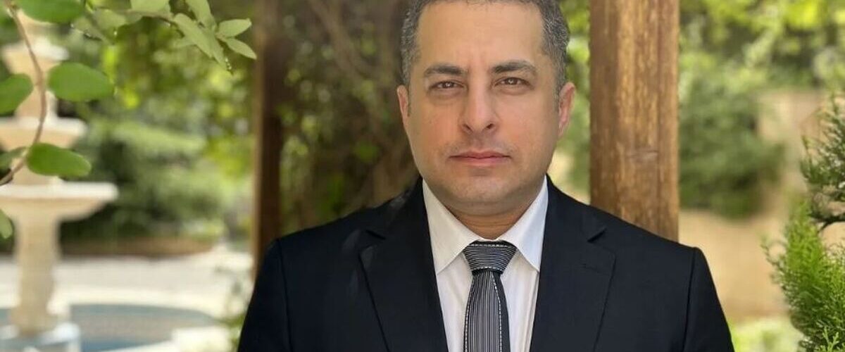 پیام یک حقوقدان به معاون ترامپ درمورد جنایات جنگی و لزوم برکناری ترامپ