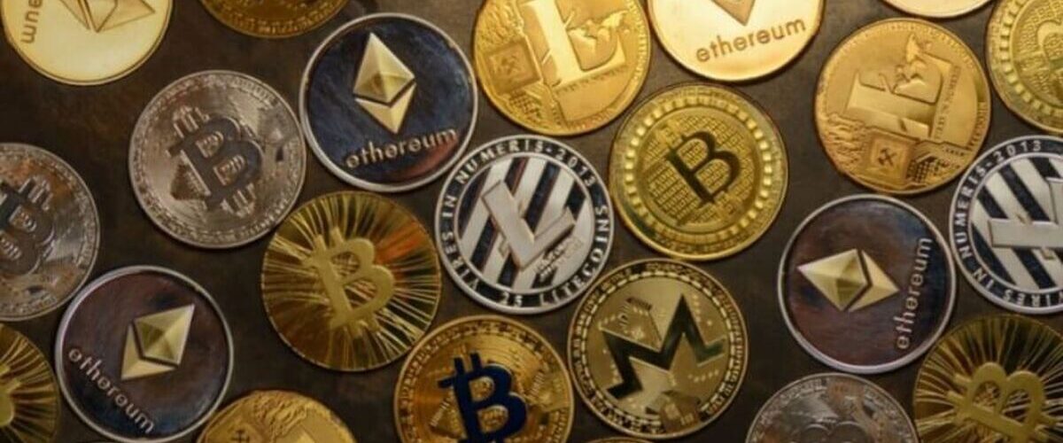 آخرین قیمت رمزارزها/ بیت‌کوین صعود تا پشت مرز ۸۳ هزار دلار و تتر همچنان در مسیر کاهش قیمت
