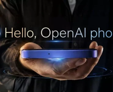 اولین گوشی هوش مصنوعی OpenAI احتمالاً سال ۲۰۲۷ از راه می‌رسد