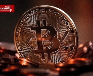 بیت‌کوین از جمع ۱۰ دارایی برتر کنار رفت / خریدار‌ها در تله سقوط