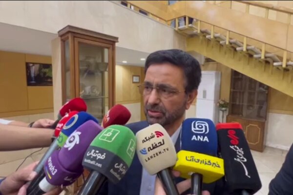 تعرض آمریکا به شناورهای ایرانی قابل پذیرش نیست