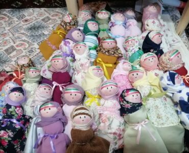 عروسک هایی که نماد پایتخت مقاومت ایران می شوند