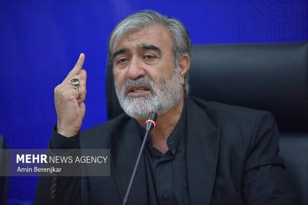 عزیزی: هدف دشمن در حملات به ایران استقلال خواهی ما است