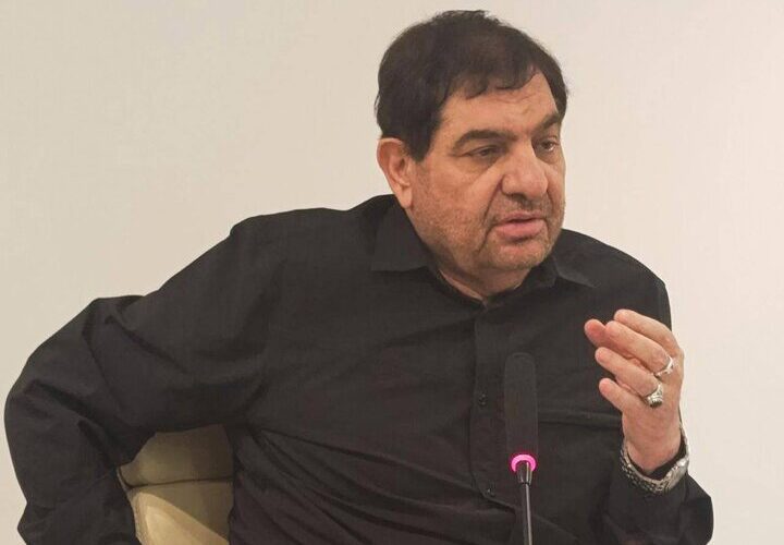 مخبر: شهید سلیمانی منشأ خدمات بسیار بزرگی در کشور بود