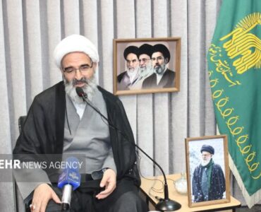 «معلمان» هویت‌سازان آینده ایران اسلامی هستند؛ نقش تبیینی و تربیتی معلم