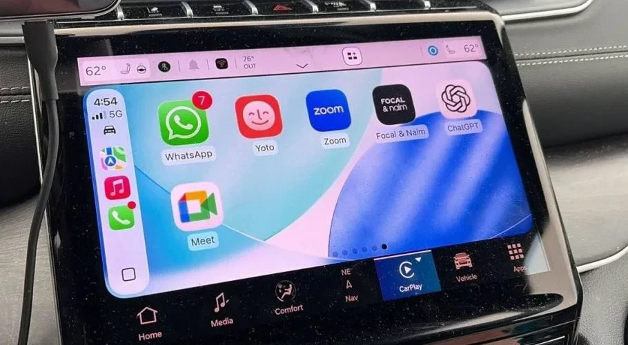 همکاری OpenAI و اپل: اپلیکیشن اختصاصی ChatGPT برای CarPlay منتشر شد