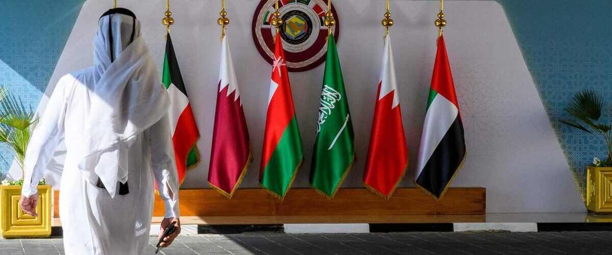 واکنش بحرین، امارات، عربستان، قطر، کویت و اردن به قوانین جدید ایران در تنگه هرمز