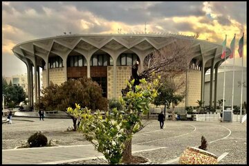 پنج نمایش جدید در تئاتر شهر روی صحنه می‌روند / از «ذرات آشوب» تا «اژدهاک» بهرام بیضایی