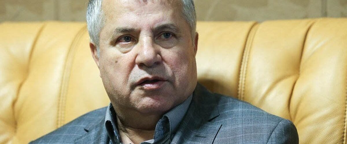 پیشکسوت فوتبال ایران در بیمارستان بستری شد