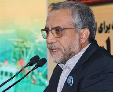 گلرو: «اعتماد دوسویه میان ملت و حاکمیت» خط مقدم دفاع ملی است