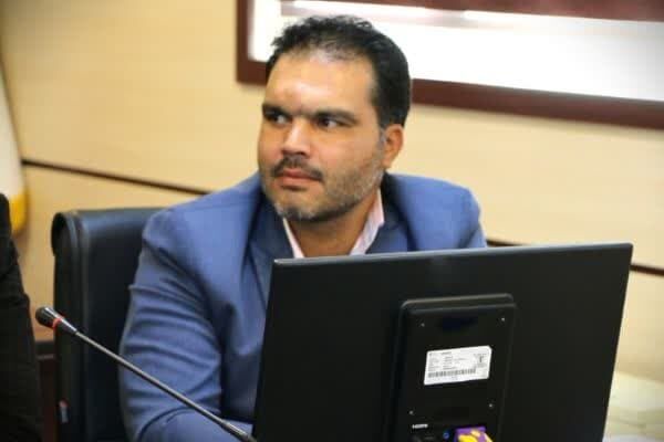 ارتقاء کیفیت رویه آسفالتی و ایمنی راه‌های شهرستان
شازند