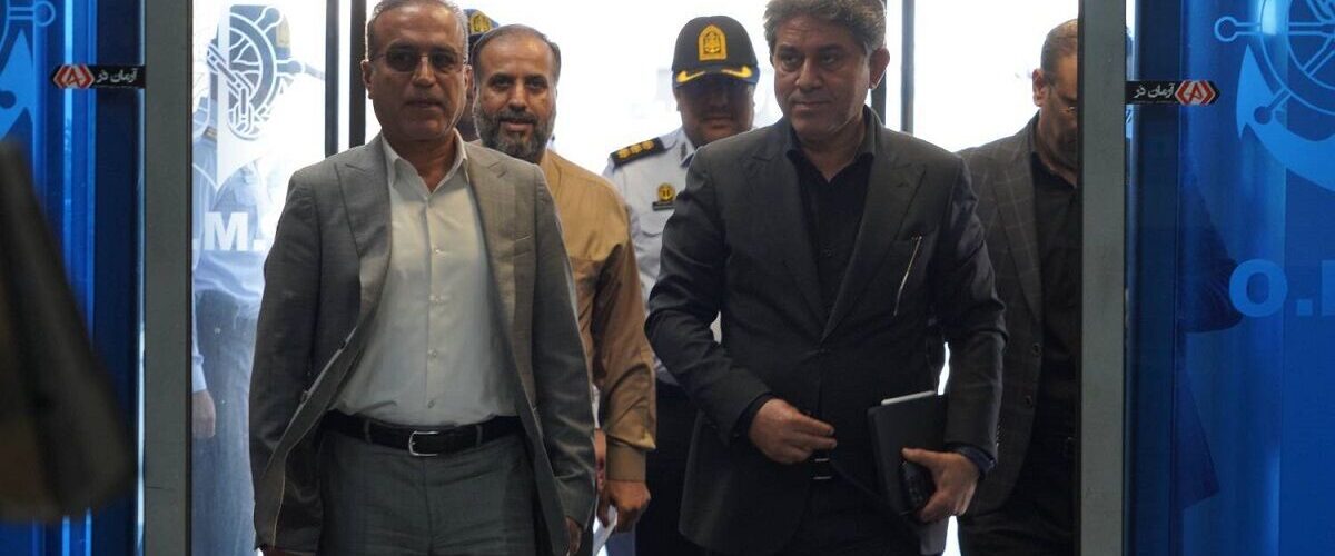 بازدید مدیرعامل سازمان بنادر و دریانوردی از بندر بوشهر/
تأکید بر تسریع در اجرای پروژه‌های اولویت‌دار و رفع موانع
توسعه‌ای