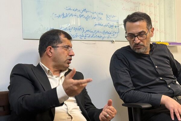 ببینید | نشست مشترک مدیرکل راه و شهرسازی گلستان و مدیرکل
دفتر مشارکت و فناوری‌های نوین ساخت مسکن سازمان ملی زمین و
مسکن